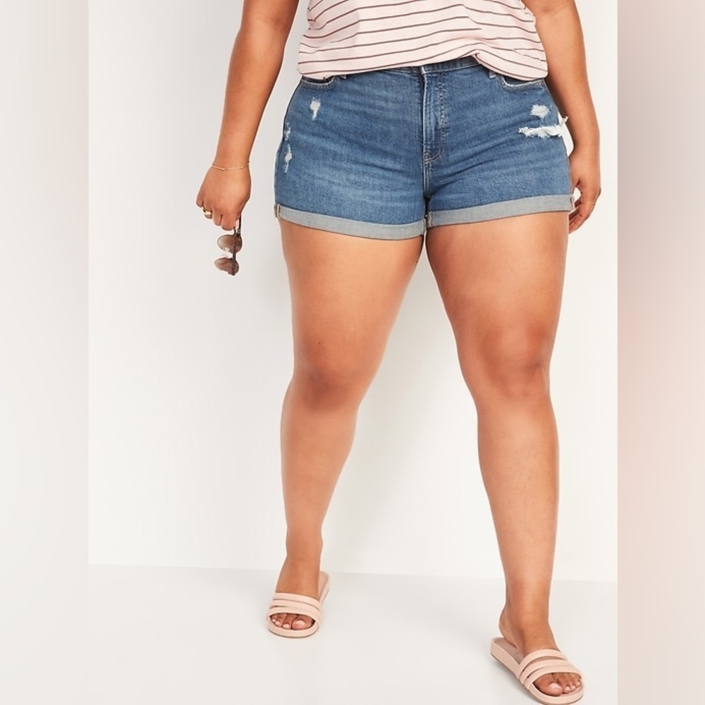 Old Navy High-Waisted Secret-Smooth Pockets O.G Straight Jean Shorts Size 24 NWT